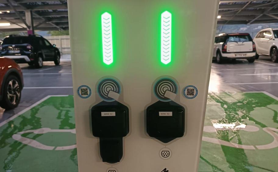 Pour Driveco, Eiffage Énergie Systèmes installe 38 points de charge pour les clients de Leroy Merlin à Nice