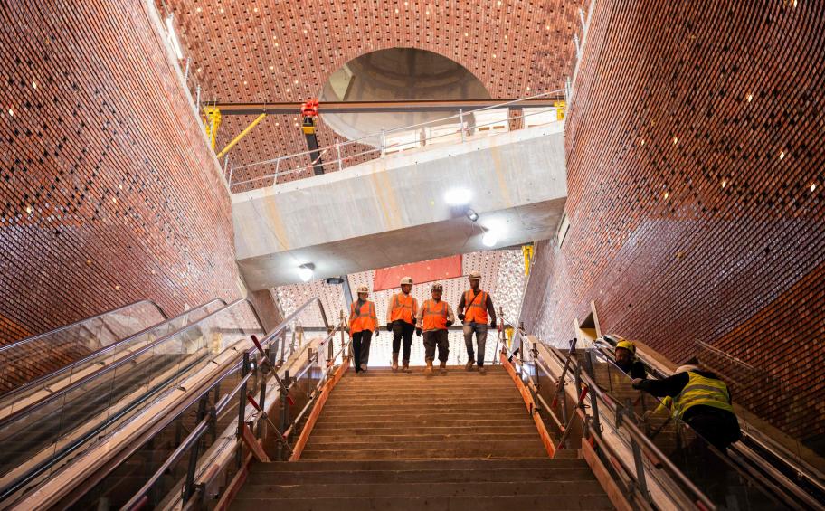 Pour la Société des grands projets, Eiffage Énergie Systèmes participe au chantier de la gare La Courneuve – Six Route
