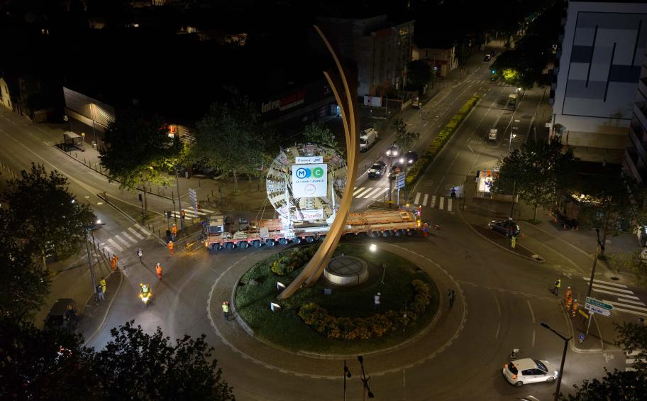 Métro de Toulouse : le tunnelier Berthe de Puybusque a entamé son transfert