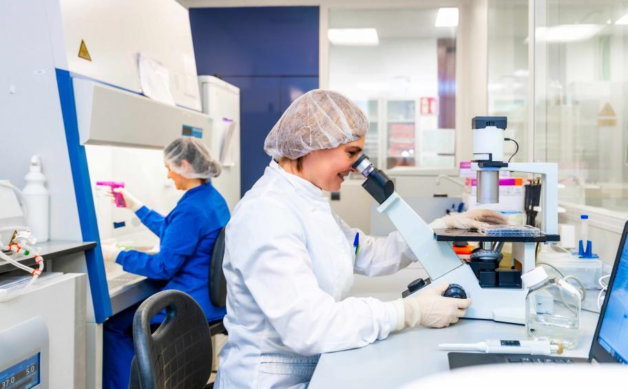 En Île-de-France, Clemessy réalise le transfert des équipements de laboratoire d’un industriel pharmaceutique