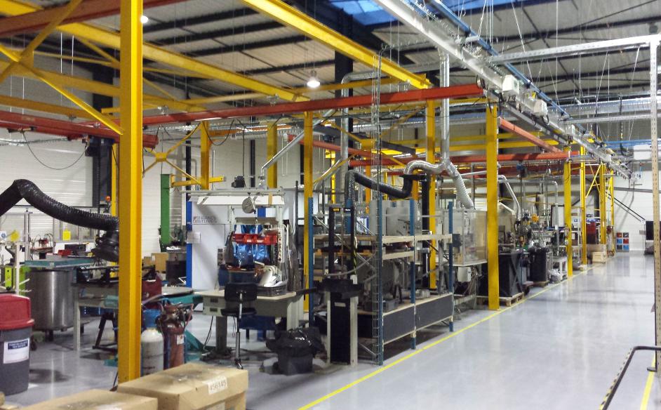 Parker Hannifin Manufacturing France réorganise ses activités avec l’aide logistique d’Eiffage Énergie
