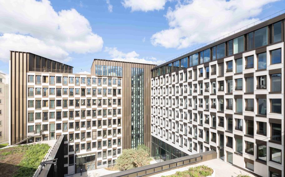L1ve, avenue de la grande armée in Paris, a true demonstrator of sustainable construction, delivered by Eiffage Construction