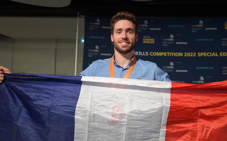 Pierre Loir, French digital construction champion, wins the bronze medal at world level!