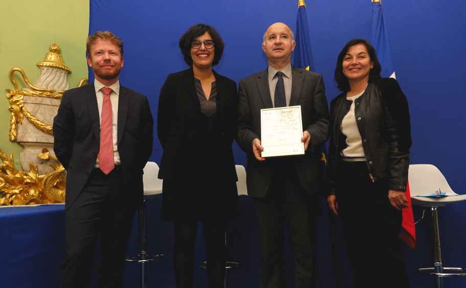 La ministre du Travail remet le label Diversité au groupe APRR