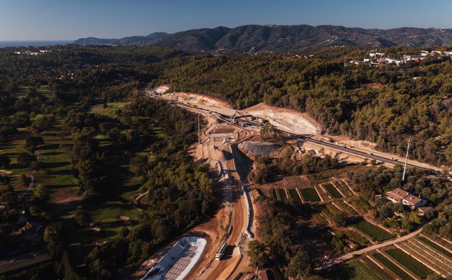 In the Alpes-Maritimes, Eiffage Civil Engineering has delivered Lot 1 of the Paoute interchange