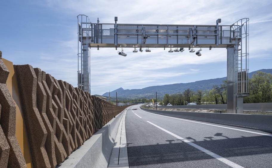 First "ticketless entry" operational on AREA highway