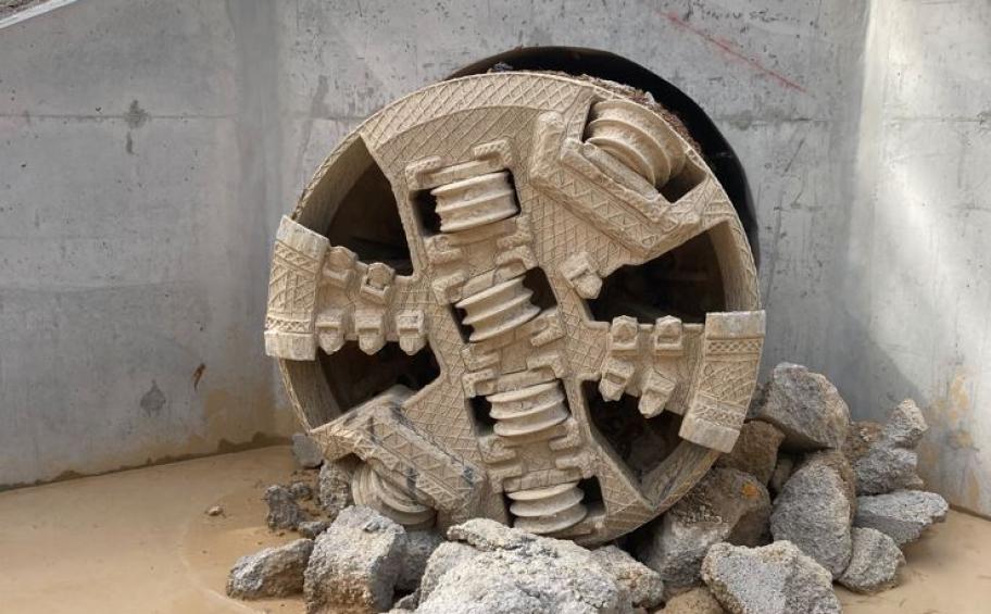 In the Var department, Eiffage Génie Civil has built two ecoducts under the A8 and A57 motorways
