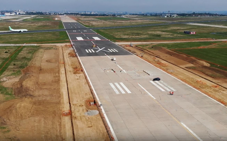 GTE and Roland renovate runway 2 at Paris-Orly Airport