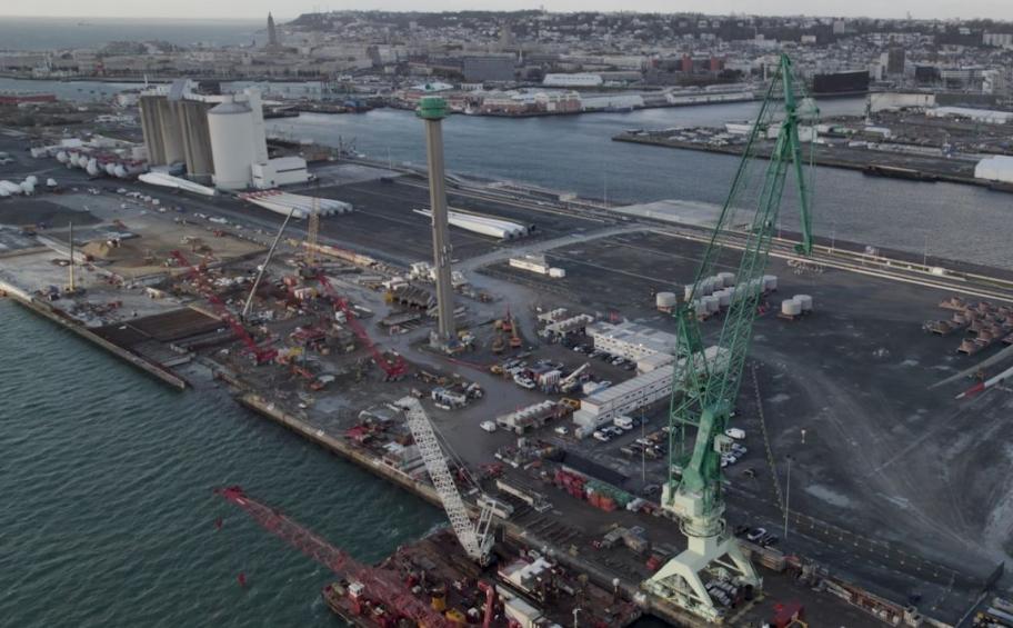In Le Havre (76), Eiffage Génie Civil teams reinforce the Joannès Couvert quay