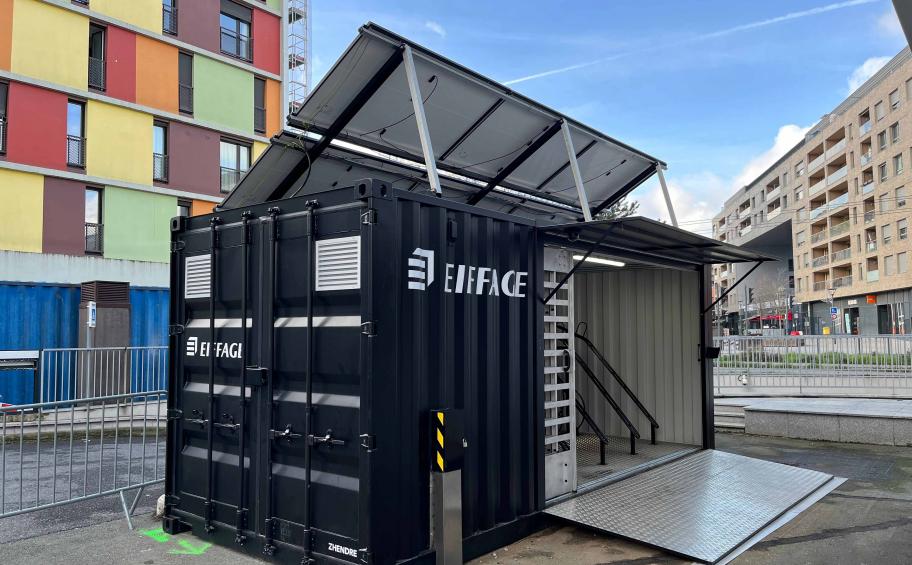 Mobilité douce : rechargez vos vélos et trottinettes électriques dans un conteneur Zhendre sur le campus de Vélizy-Villacoublay