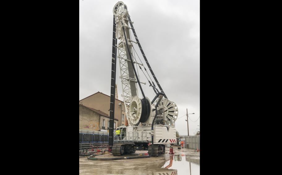 Line 15 South – Lot T2B: making a start on the diaphragm walls