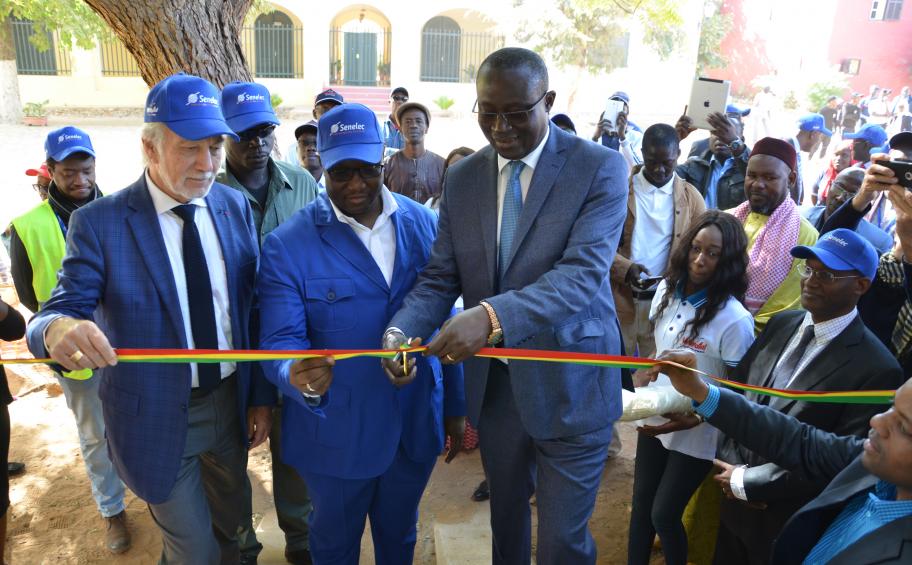 Senegal: a new power cable for Gorée