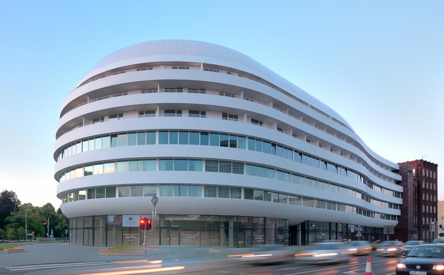 Ovo, le bâtiment du futur devient réalité en Pologne