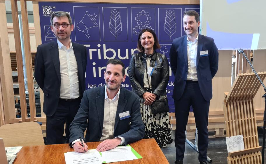 ESB, Urbain des Bois, Eiffage Construction and Saint-Gobain launch the "ECORCE" Industrial Chair