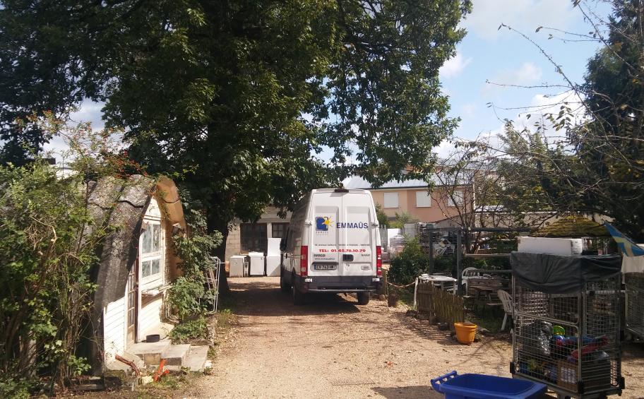 Eiffage Foundation and Emmaüs: an innovative approach to recycling and tackling homelessness