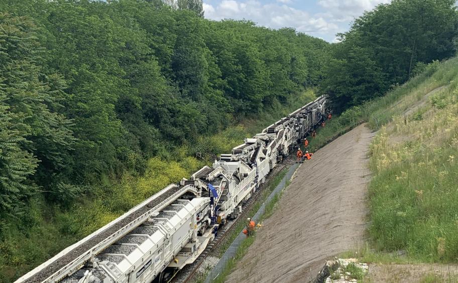 Enorail, the high-performance mechanized trains, unique in France, returns to service