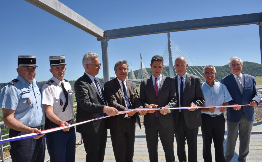 Inauguration de la nouvelle aire du Viaduc de Millau
