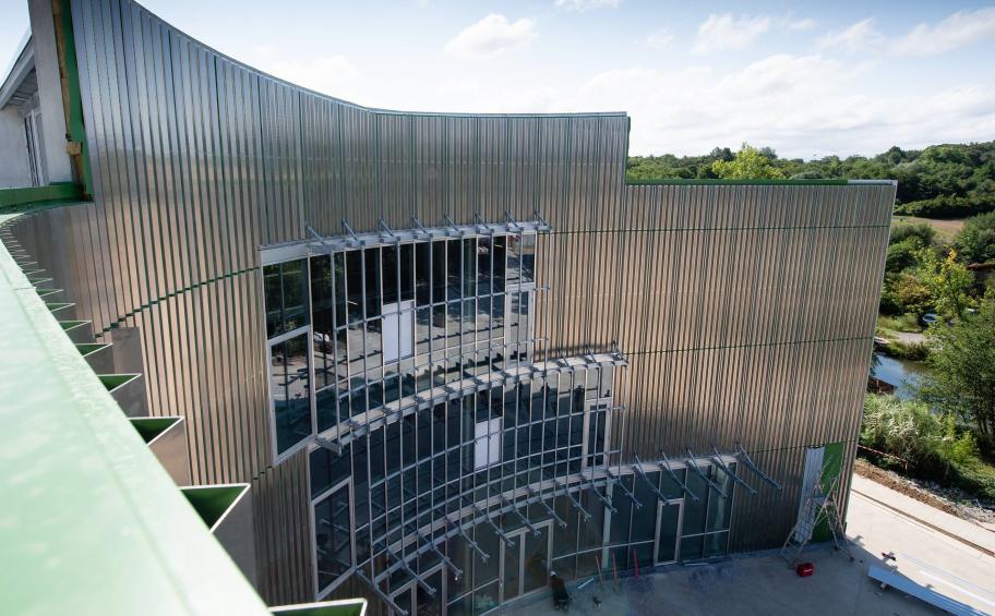 Eiffage Construction delivers "ISALAB" and offers E3C1-labelled premises to ISA BTP engineering students for the start of the academic year