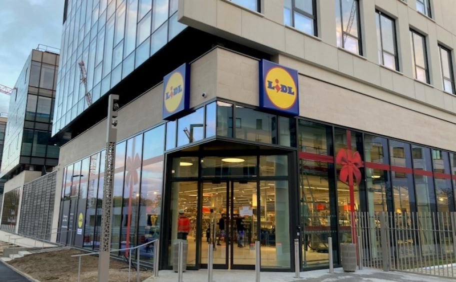 A new stage in the life of the LaVallée eco-district! A few months after the first residents moved in, the Lidl supermarket opened its shop