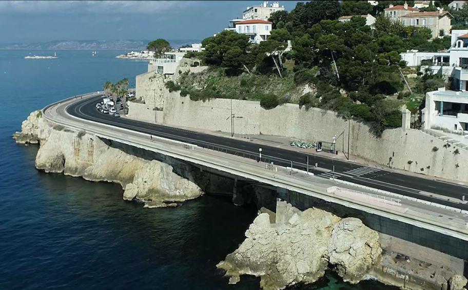 Eiffage Route renovates the Corniche Kennedy using Bioklair®