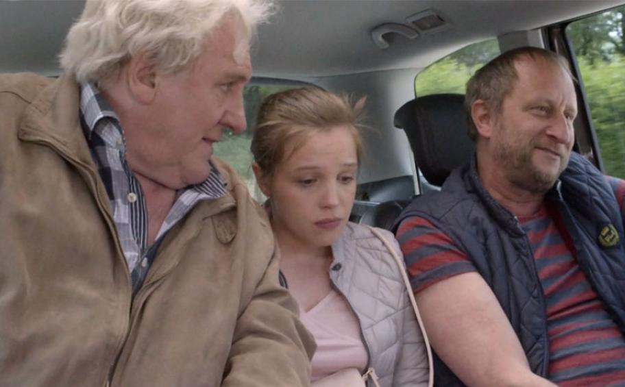 APRR : tournage sur l’A6 avec Depardieu et Poelvoorde