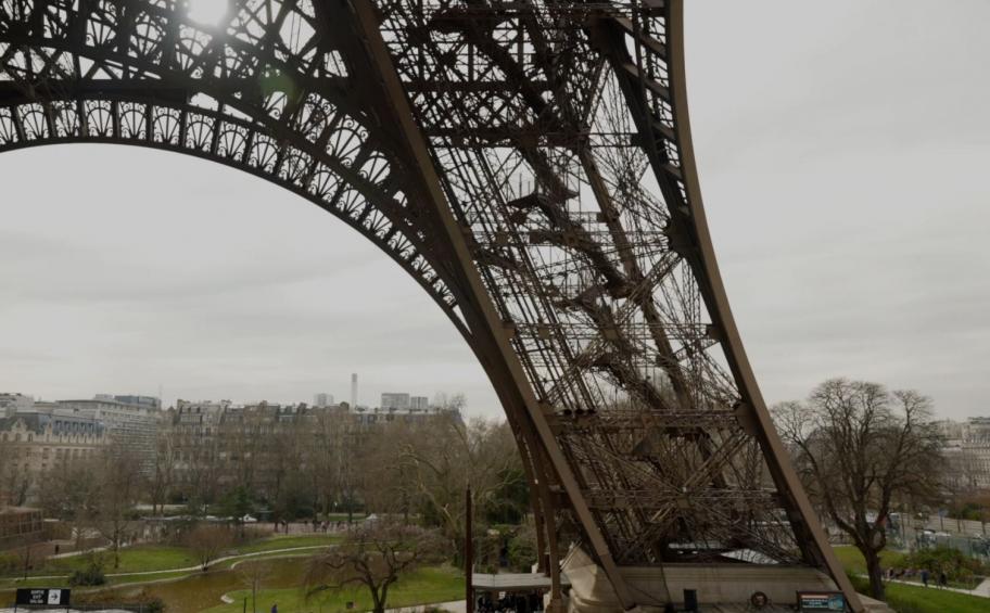 Eiffel Tower : Eiffage continues to modernise the lift on the north pillar