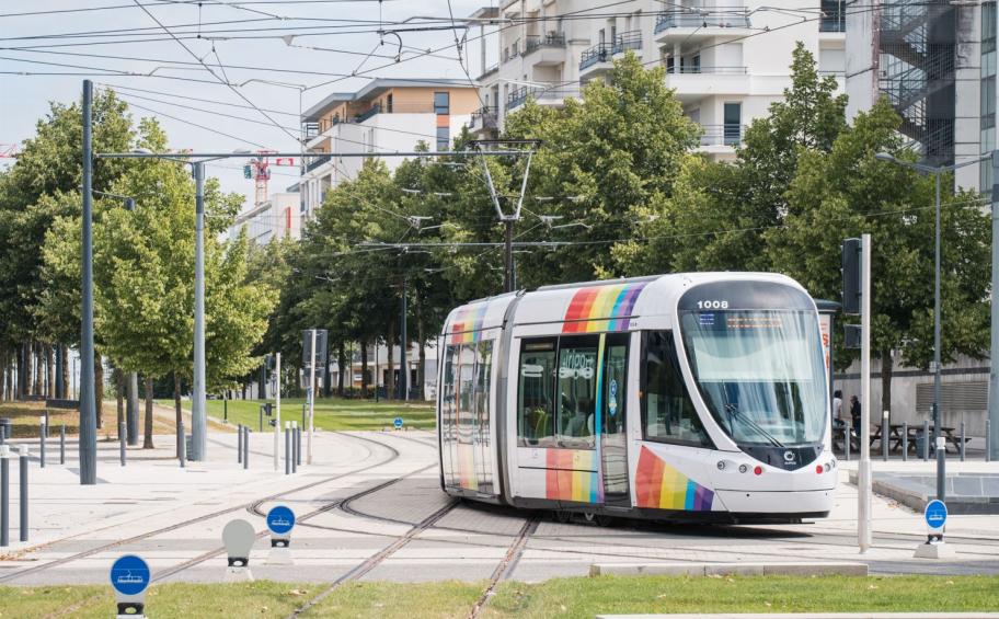 In Angers, Eiffage Route inaugurates the new tramway line